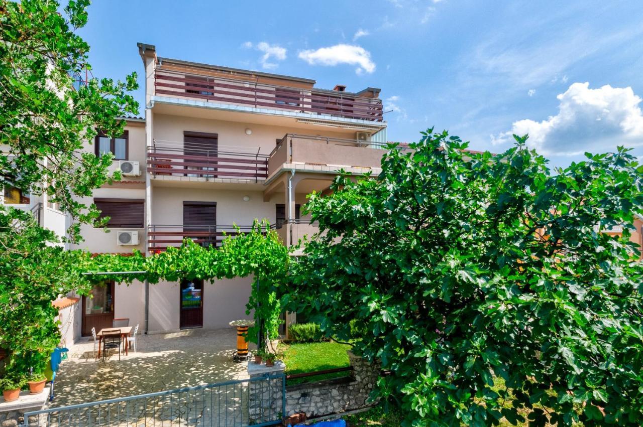 Ananas Apartments ซริกเวนิซา ภายนอก รูปภาพ