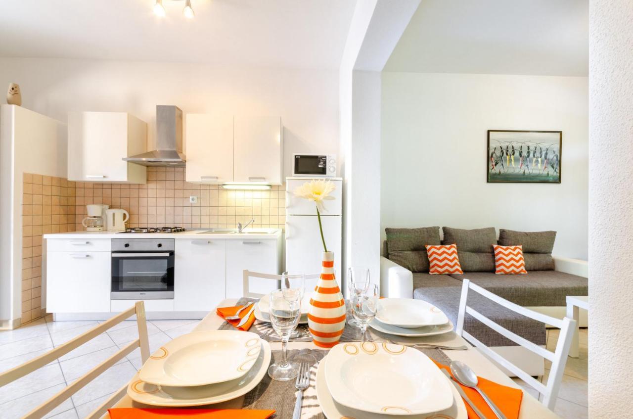Ananas Apartments ซริกเวนิซา ภายนอก รูปภาพ