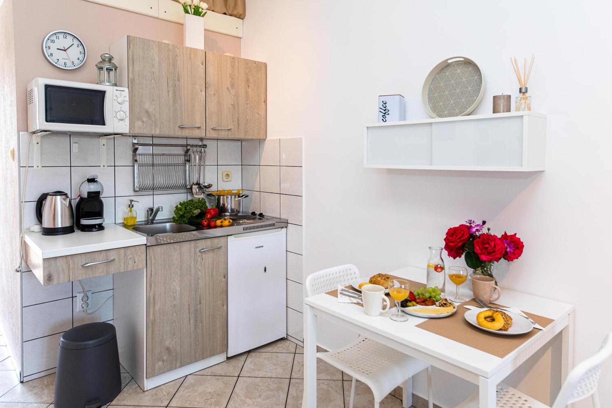 Ananas Apartments ซริกเวนิซา ภายนอก รูปภาพ